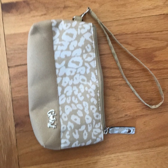 GloveIt Tote, 3 Zip Purse, & Wristlet - Picture 4 of 5